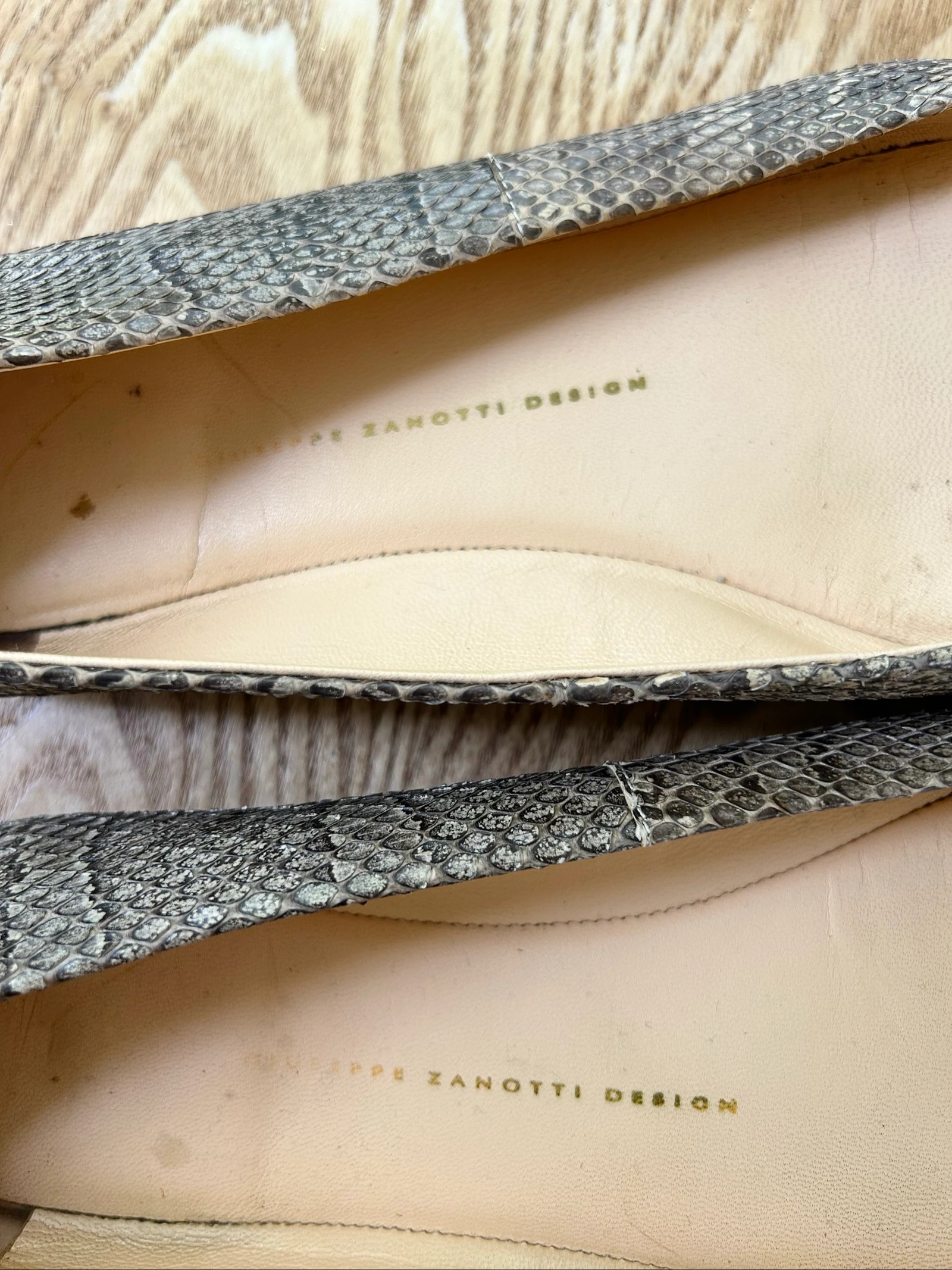 Ballerines en cuir véritable imprimé serpent bout argenté Pointure 41 Giuseppe Zanotti – photo 4